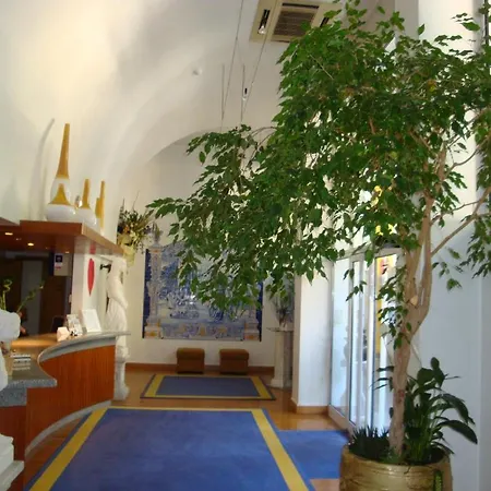 D. Ines De Castro Hotel Alcobaça